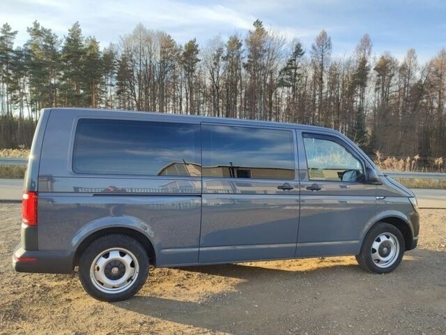 Серый Фольксваген Transporter, объемом двигателя 2 л и пробегом 162 тыс. км за 10000 $, фото 8 на Automoto.ua