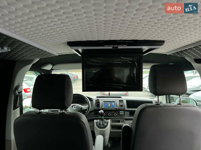 Серый Фольксваген Transporter, объемом двигателя 1.97 л и пробегом 430 тыс. км за 20250 $, фото 15 на Automoto.ua