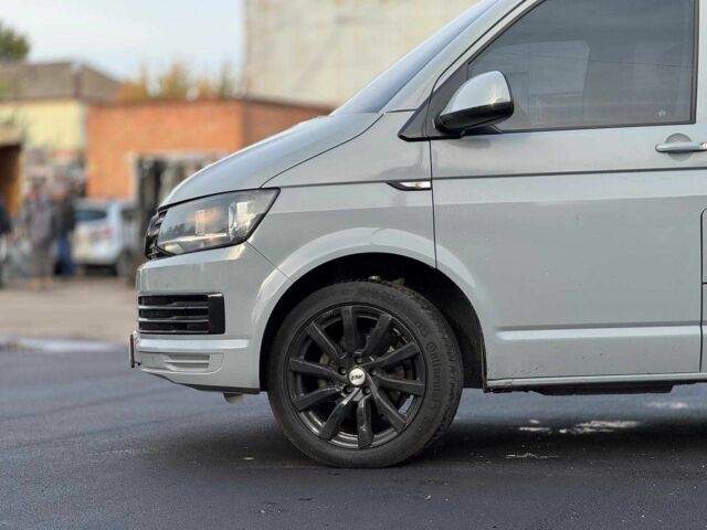 Серый Фольксваген Transporter, объемом двигателя 2 л и пробегом 218 тыс. км за 14440 $, фото 3 на Automoto.ua