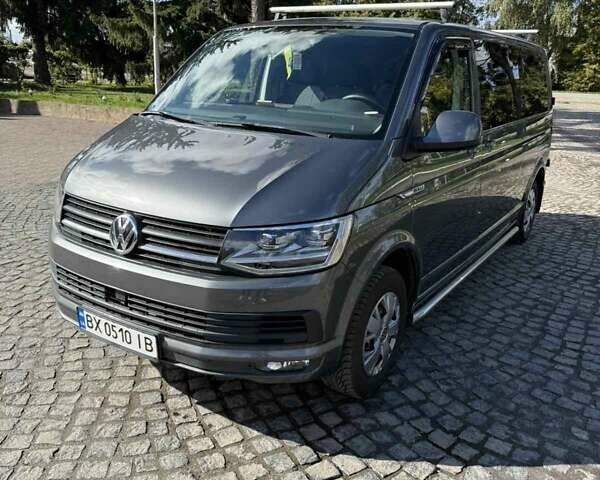 Сірий Фольксваген Transporter, об'ємом двигуна 2 л та пробігом 259 тис. км за 27500 $, фото 4 на Automoto.ua