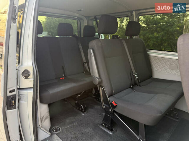 Сірий Фольксваген Transporter, об'ємом двигуна 2 л та пробігом 191 тис. км за 20800 $, фото 9 на Automoto.ua
