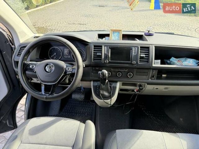 Сірий Фольксваген Transporter, об'ємом двигуна 2 л та пробігом 259 тис. км за 27500 $, фото 5 на Automoto.ua
