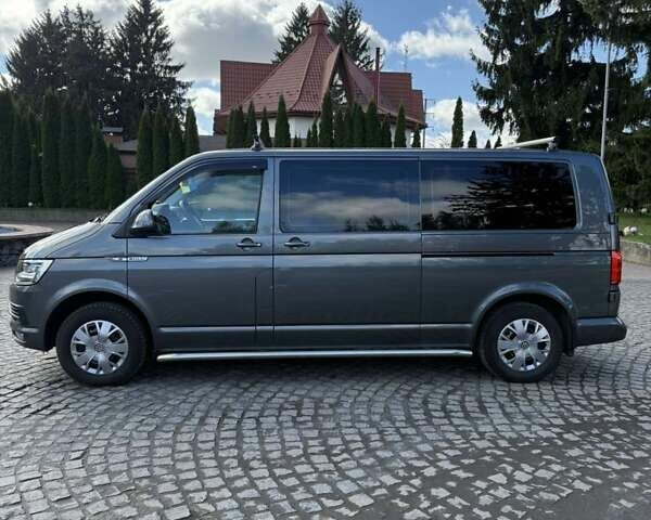 Сірий Фольксваген Transporter, об'ємом двигуна 2 л та пробігом 259 тис. км за 27500 $, фото 3 на Automoto.ua