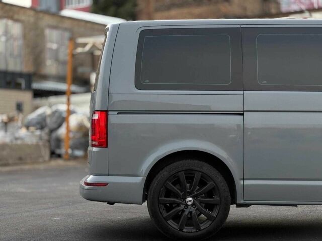 Серый Фольксваген Transporter, объемом двигателя 2 л и пробегом 218 тыс. км за 14440 $, фото 13 на Automoto.ua