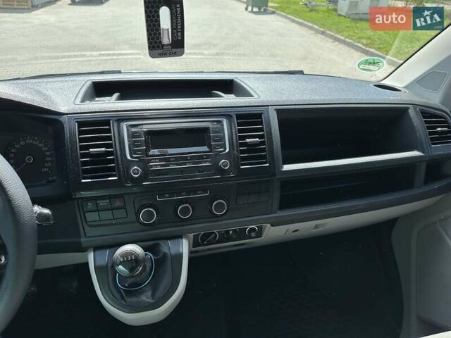 Сірий Фольксваген Transporter, об'ємом двигуна 1.97 л та пробігом 283 тис. км за 21500 $, фото 17 на Automoto.ua