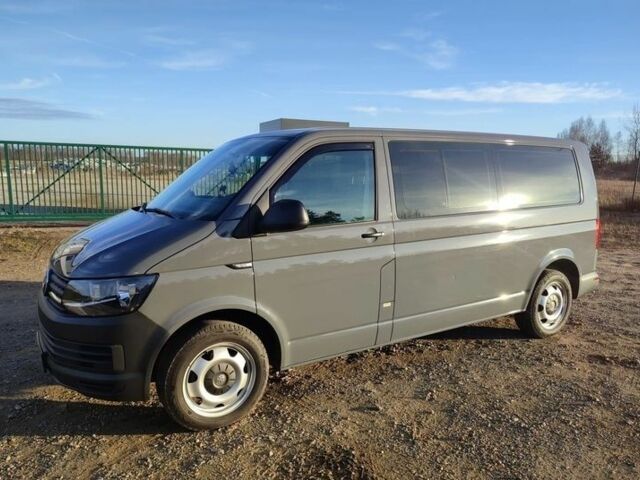 Серый Фольксваген Transporter, объемом двигателя 2 л и пробегом 162 тыс. км за 10000 $, фото 6 на Automoto.ua
