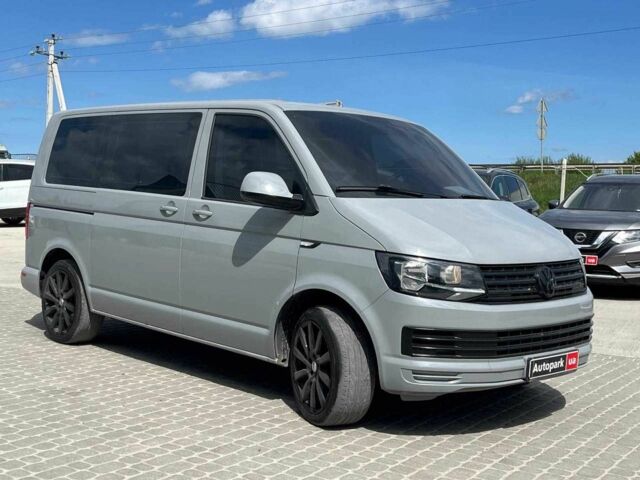 Серый Фольксваген Transporter, объемом двигателя 2 л и пробегом 218 тыс. км за 13990 $, фото 2 на Automoto.ua