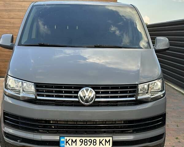 Серый Фольксваген Transporter, объемом двигателя 2 л и пробегом 200 тыс. км за 18200 $, фото 2 на Automoto.ua
