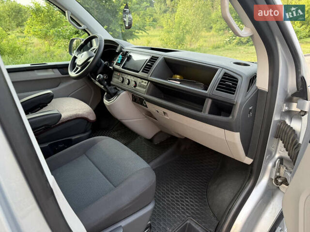 Сірий Фольксваген Transporter, об'ємом двигуна 2 л та пробігом 191 тис. км за 20800 $, фото 11 на Automoto.ua