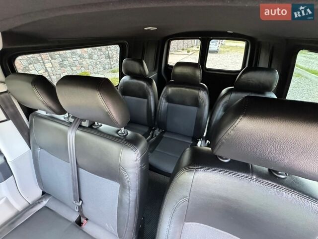 Серый Фольксваген Transporter, объемом двигателя 2 л и пробегом 323 тыс. км за 21850 $, фото 54 на Automoto.ua