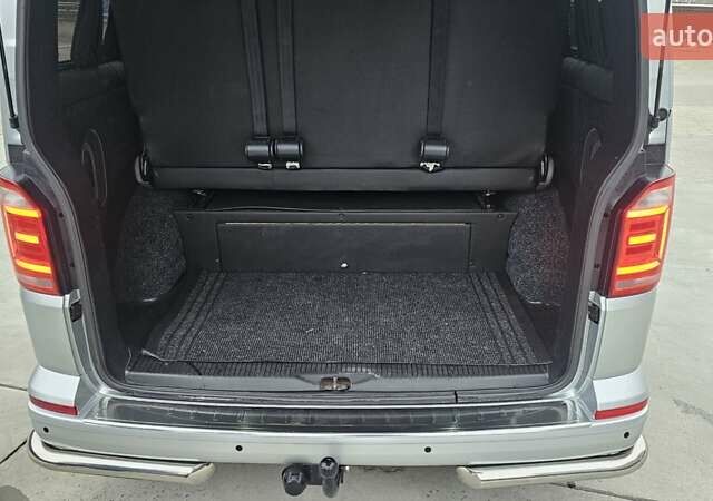 Сірий Фольксваген Transporter, об'ємом двигуна 2 л та пробігом 216 тис. км за 20800 $, фото 12 на Automoto.ua