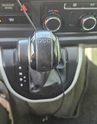 Сірий Фольксваген Transporter, об'ємом двигуна 1.9 л та пробігом 260 тис. км за 22999 $, фото 6 на Automoto.ua