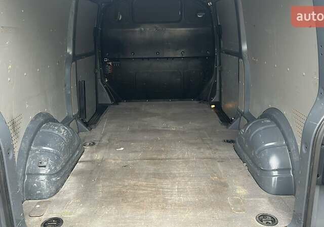 Серый Фольксваген Transporter, объемом двигателя 2 л и пробегом 228 тыс. км за 24300 $, фото 14 на Automoto.ua