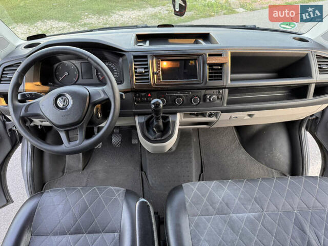 Сірий Фольксваген Transporter, об'ємом двигуна 1.97 л та пробігом 330 тис. км за 19000 $, фото 13 на Automoto.ua