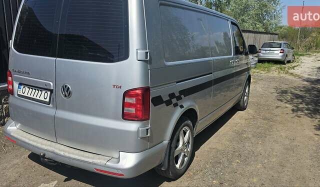 Сірий Фольксваген Transporter, об'ємом двигуна 1.9 л та пробігом 260 тис. км за 22999 $, фото 2 на Automoto.ua
