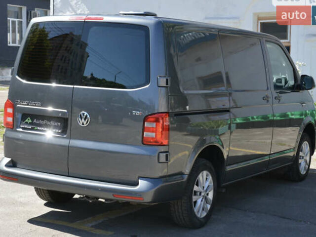 Серый Фольксваген Transporter, объемом двигателя 1.97 л и пробегом 219 тыс. км за 22200 $, фото 7 на Automoto.ua