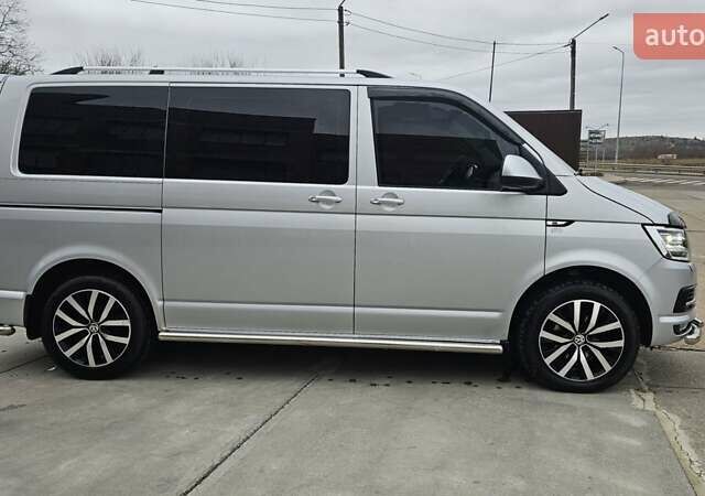 Сірий Фольксваген Transporter, об'ємом двигуна 2 л та пробігом 216 тис. км за 20800 $, фото 3 на Automoto.ua