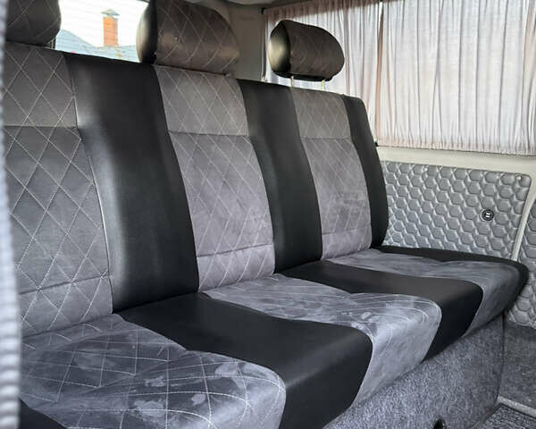 Сірий Фольксваген Transporter, об'ємом двигуна 1.97 л та пробігом 330 тис. км за 19000 $, фото 15 на Automoto.ua