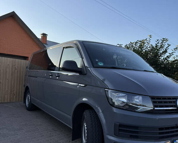Сірий Фольксваген Transporter, об'ємом двигуна 1.97 л та пробігом 330 тис. км за 19000 $, фото 2 на Automoto.ua