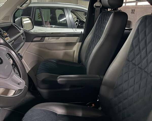 Сірий Фольксваген Transporter, об'ємом двигуна 2 л та пробігом 216 тис. км за 20800 $, фото 19 на Automoto.ua