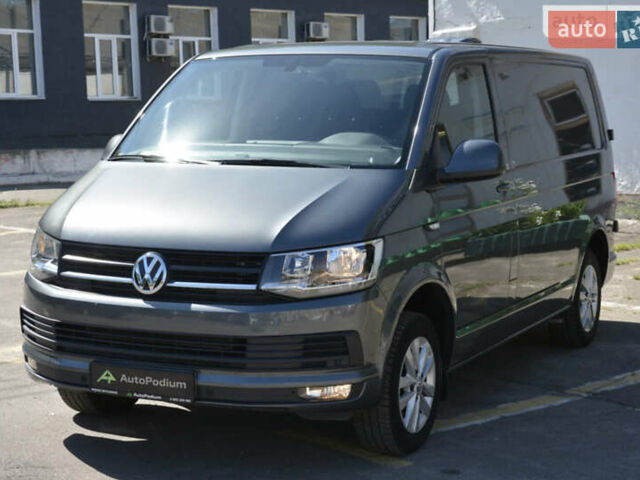 Серый Фольксваген Transporter, объемом двигателя 1.97 л и пробегом 219 тыс. км за 22200 $, фото 6 на Automoto.ua