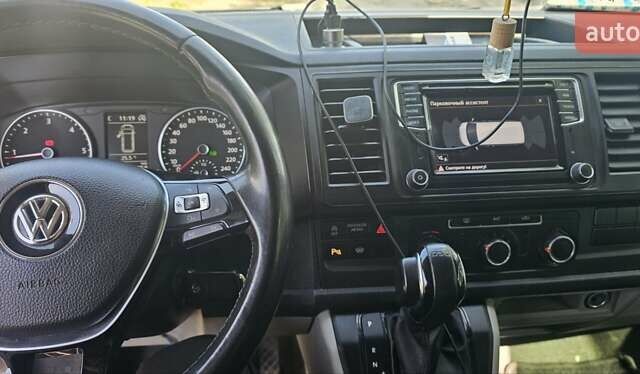 Сірий Фольксваген Transporter, об'ємом двигуна 1.9 л та пробігом 260 тис. км за 22999 $, фото 7 на Automoto.ua