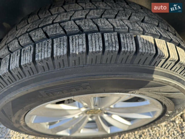 Серый Фольксваген Transporter, объемом двигателя 2 л и пробегом 263 тыс. км за 21800 $, фото 74 на Automoto.ua