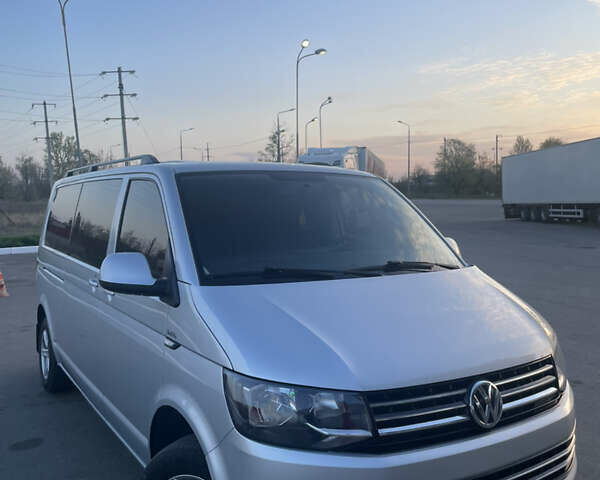 Серый Фольксваген Transporter, объемом двигателя 1.97 л и пробегом 260 тыс. км за 25555 $, фото 1 на Automoto.ua