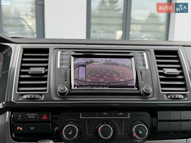 Серый Фольксваген Transporter, объемом двигателя 2 л и пробегом 270 тыс. км за 31900 $, фото 67 на Automoto.ua
