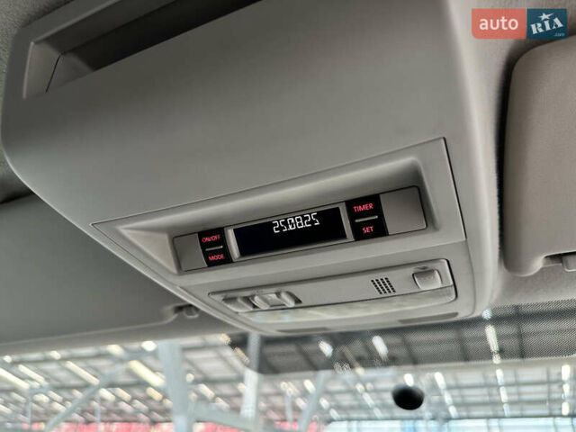 Сірий Фольксваген Transporter, об'ємом двигуна 2 л та пробігом 174 тис. км за 22700 $, фото 23 на Automoto.ua