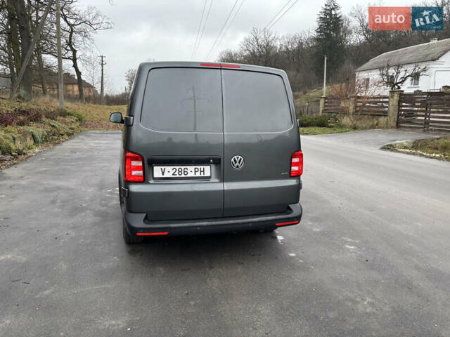 Серый Фольксваген Transporter, объемом двигателя 0 л и пробегом 187 тыс. км за 20499 $, фото 11 на Automoto.ua