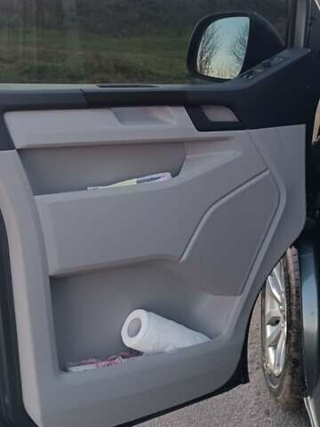 Серый Фольксваген Transporter, объемом двигателя 2 л и пробегом 260 тыс. км за 24000 $, фото 12 на Automoto.ua