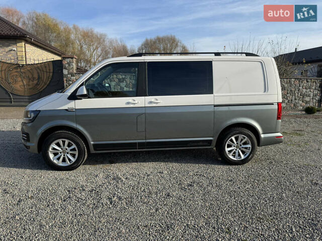 Серый Фольксваген Transporter, объемом двигателя 2 л и пробегом 263 тыс. км за 21800 $, фото 38 на Automoto.ua