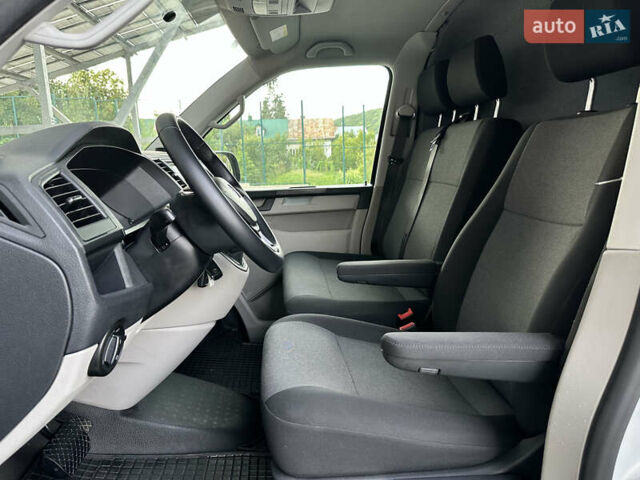 Сірий Фольксваген Transporter, об'ємом двигуна 2 л та пробігом 174 тис. км за 22700 $, фото 17 на Automoto.ua