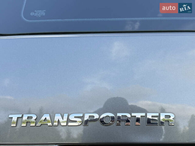 Серый Фольксваген Transporter, объемом двигателя 2 л и пробегом 270 тыс. км за 31900 $, фото 44 на Automoto.ua
