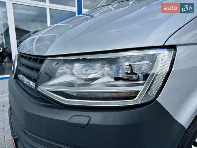 Серый Фольксваген Transporter, объемом двигателя 2 л и пробегом 185 тыс. км за 24999 $, фото 8 на Automoto.ua