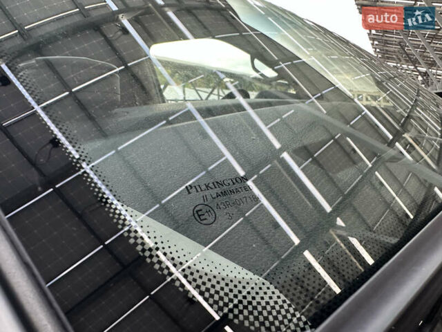 Сірий Фольксваген Transporter, об'ємом двигуна 2 л та пробігом 174 тис. км за 22700 $, фото 31 на Automoto.ua