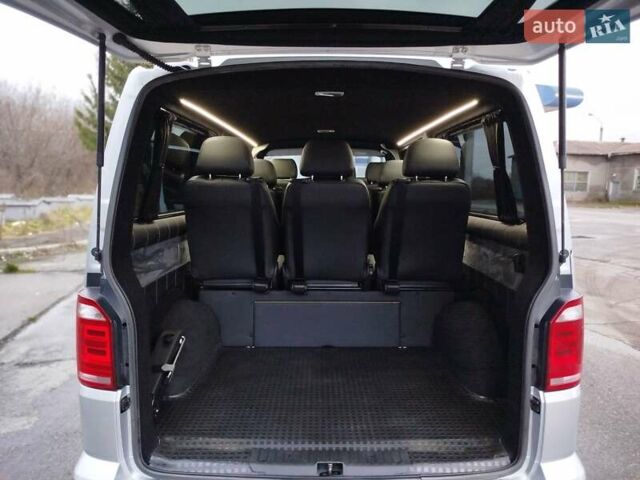 Серый Фольксваген Transporter, объемом двигателя 1.97 л и пробегом 206 тыс. км за 29999 $, фото 38 на Automoto.ua