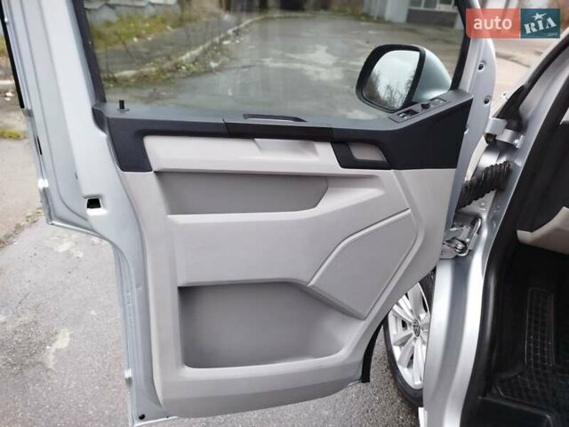 Серый Фольксваген Transporter, объемом двигателя 1.97 л и пробегом 206 тыс. км за 29999 $, фото 37 на Automoto.ua