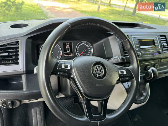 Серый Фольксваген Transporter, объемом двигателя 2 л и пробегом 173 тыс. км за 23400 $, фото 29 на Automoto.ua