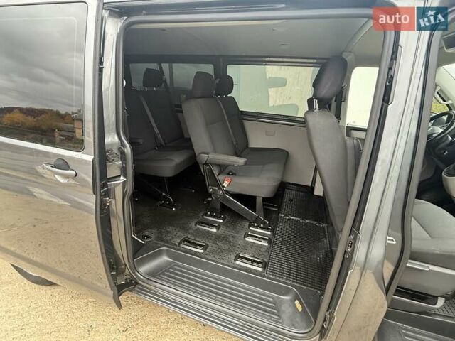 Сірий Фольксваген Transporter, об'ємом двигуна 1.97 л та пробігом 240 тис. км за 26500 $, фото 15 на Automoto.ua