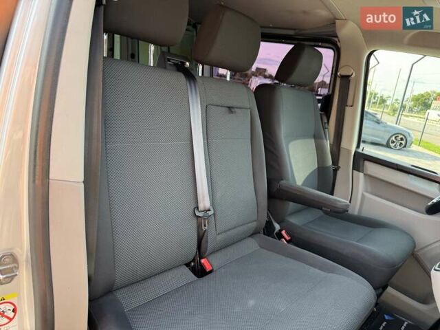 Сірий Фольксваген Transporter, об'ємом двигуна 2 л та пробігом 197 тис. км за 27900 $, фото 30 на Automoto.ua