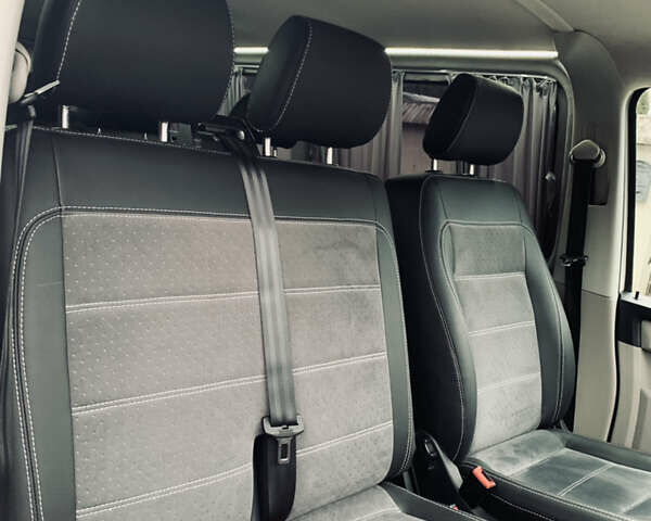 Серый Фольксваген Transporter, объемом двигателя 2 л и пробегом 162 тыс. км за 25900 $, фото 13 на Automoto.ua