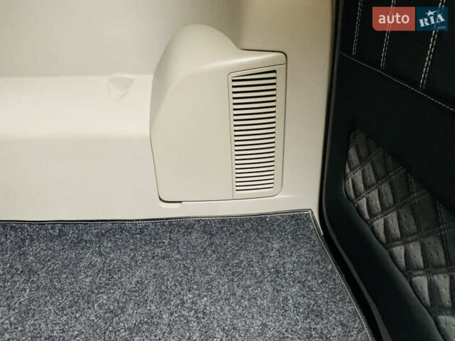 Серый Фольксваген Transporter, объемом двигателя 2 л и пробегом 162 тыс. км за 25900 $, фото 19 на Automoto.ua