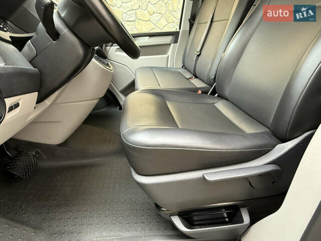 Серый Фольксваген Transporter, объемом двигателя 2 л и пробегом 280 тыс. км за 25800 $, фото 41 на Automoto.ua