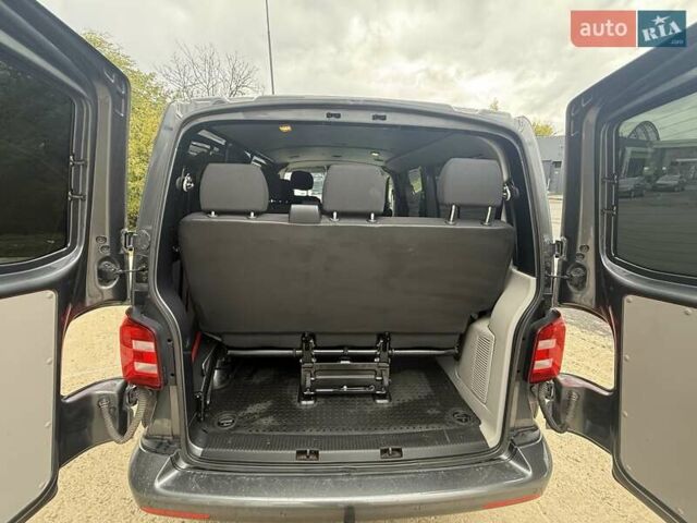 Сірий Фольксваген Transporter, об'ємом двигуна 1.97 л та пробігом 240 тис. км за 26500 $, фото 9 на Automoto.ua