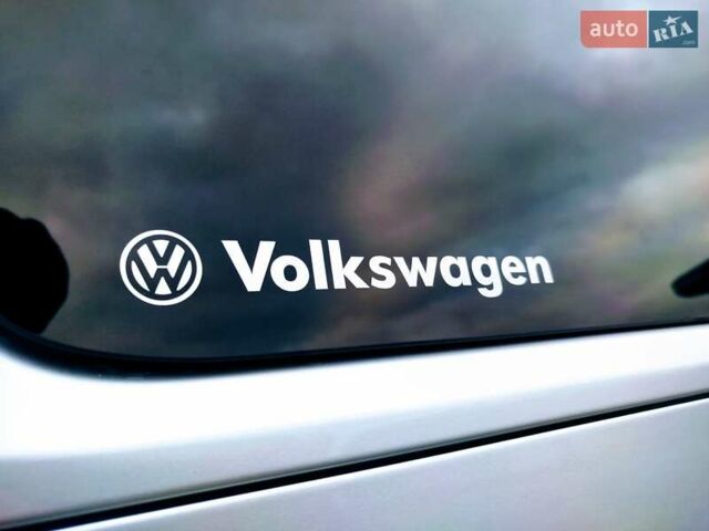 Серый Фольксваген Transporter, объемом двигателя 1.97 л и пробегом 206 тыс. км за 29999 $, фото 11 на Automoto.ua