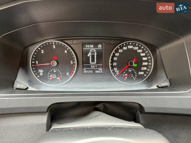 Серый Фольксваген Transporter, объемом двигателя 2 л и пробегом 280 тыс. км за 25800 $, фото 8 на Automoto.ua