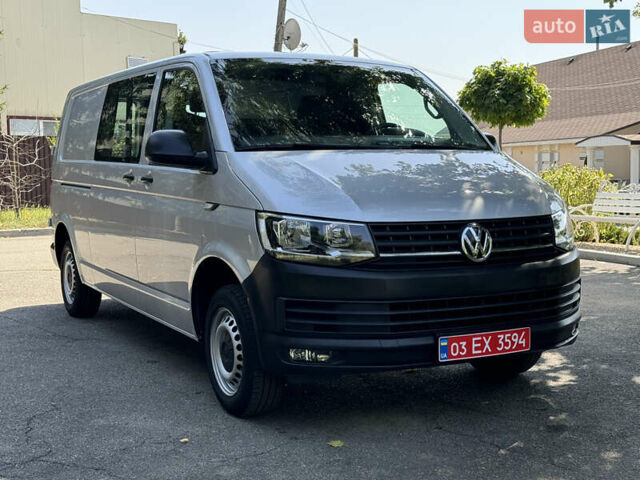 Серый Фольксваген Transporter, объемом двигателя 2 л и пробегом 173 тыс. км за 23400 $, фото 3 на Automoto.ua