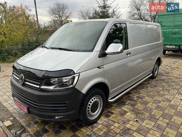 Сірий Фольксваген Transporter, об'ємом двигуна 2 л та пробігом 204 тис. км за 26000 $, фото 2 на Automoto.ua
